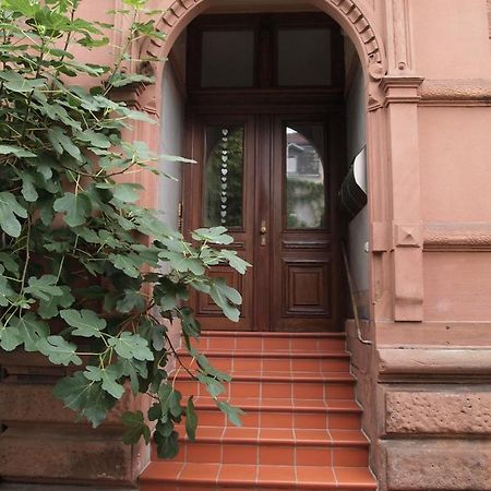 Haus Mittendrin Нойштадт-ан-дер-Вайнштрасе Экстерьер фото